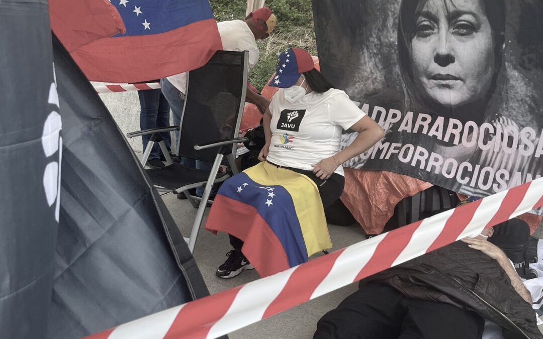 HUELGA DE HAMBRE INDEFINIDA EN LA CORTE PENAL INTERNACIONAL PARA CLAMAR JUSTICIA PARA VENEZUELA